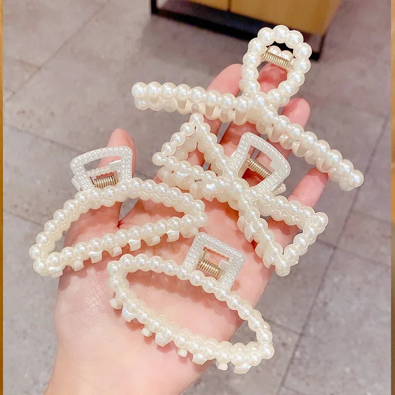 Pearl Claw Geometric Hairpins For Girls